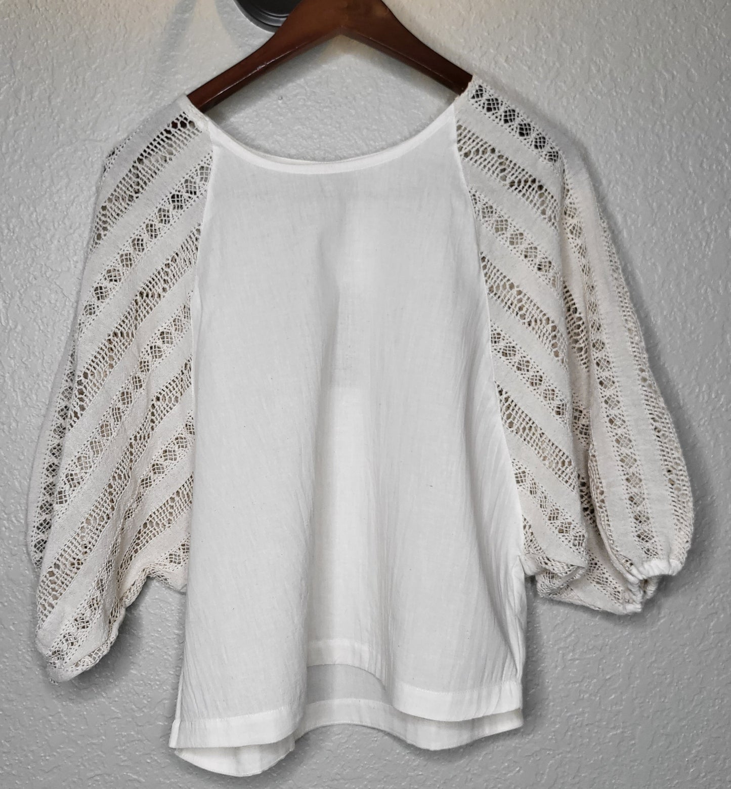 PRE-ORDER Now - "O" Blouse - Creme